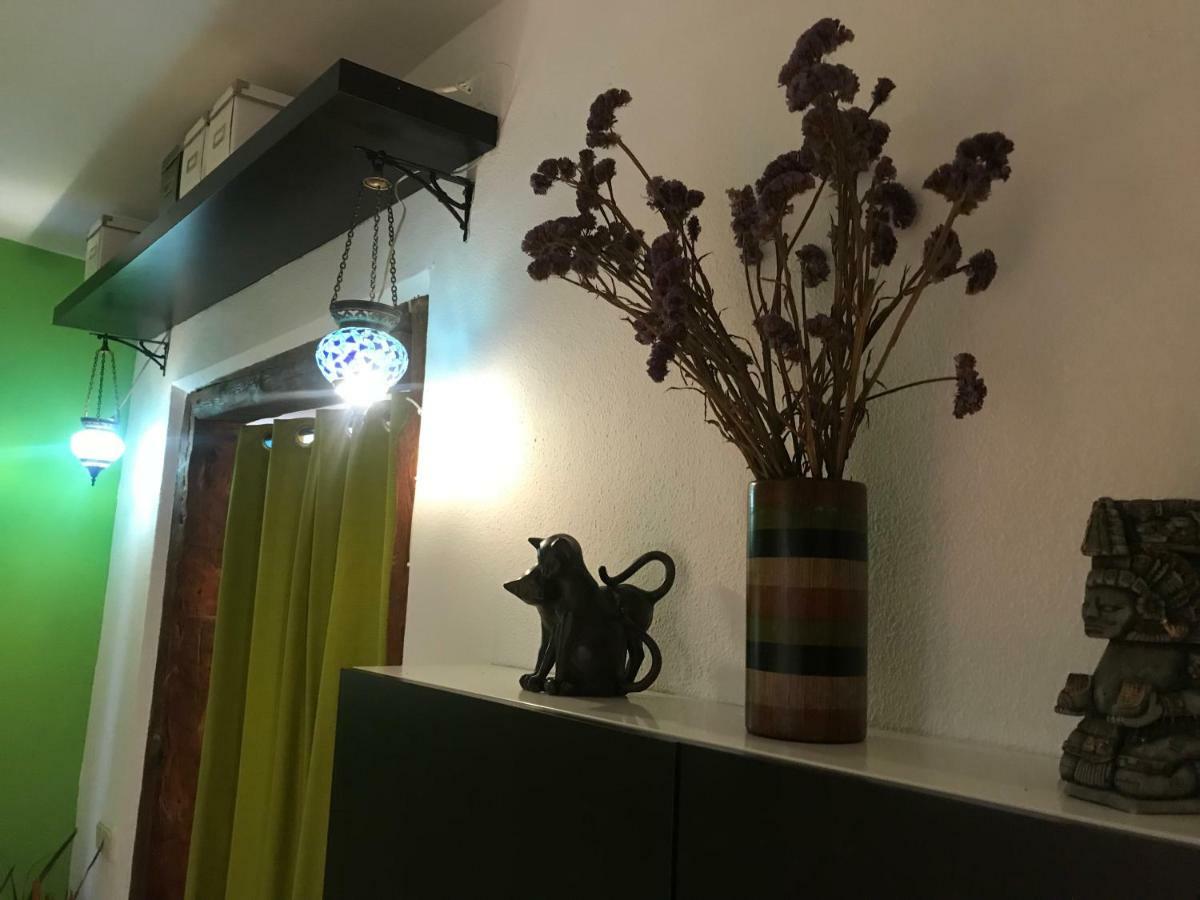 Apartamento En Corrala Madryt Zewnętrze zdjęcie