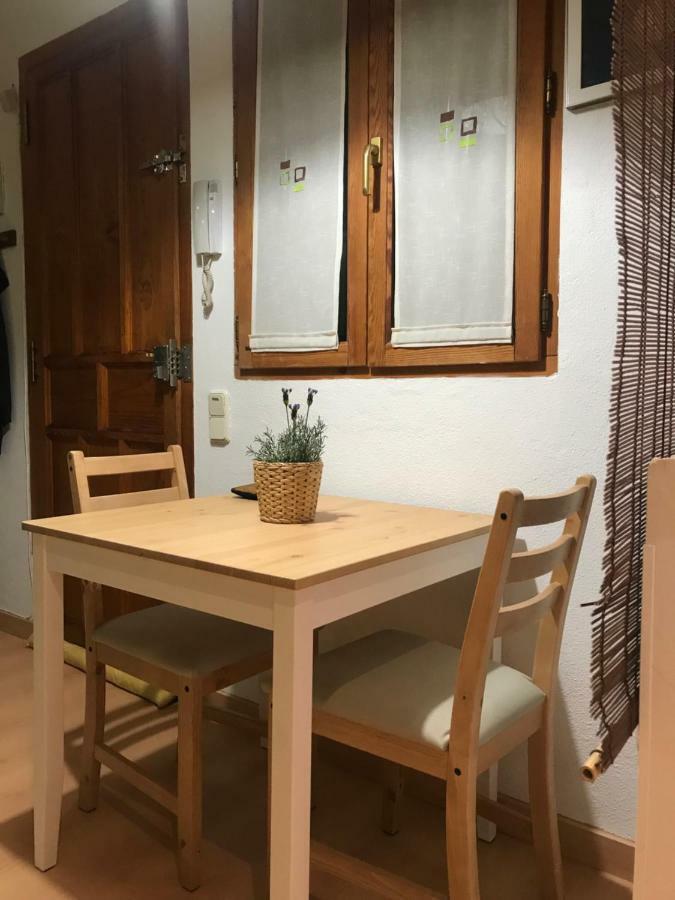 Apartamento En Corrala Madryt Zewnętrze zdjęcie